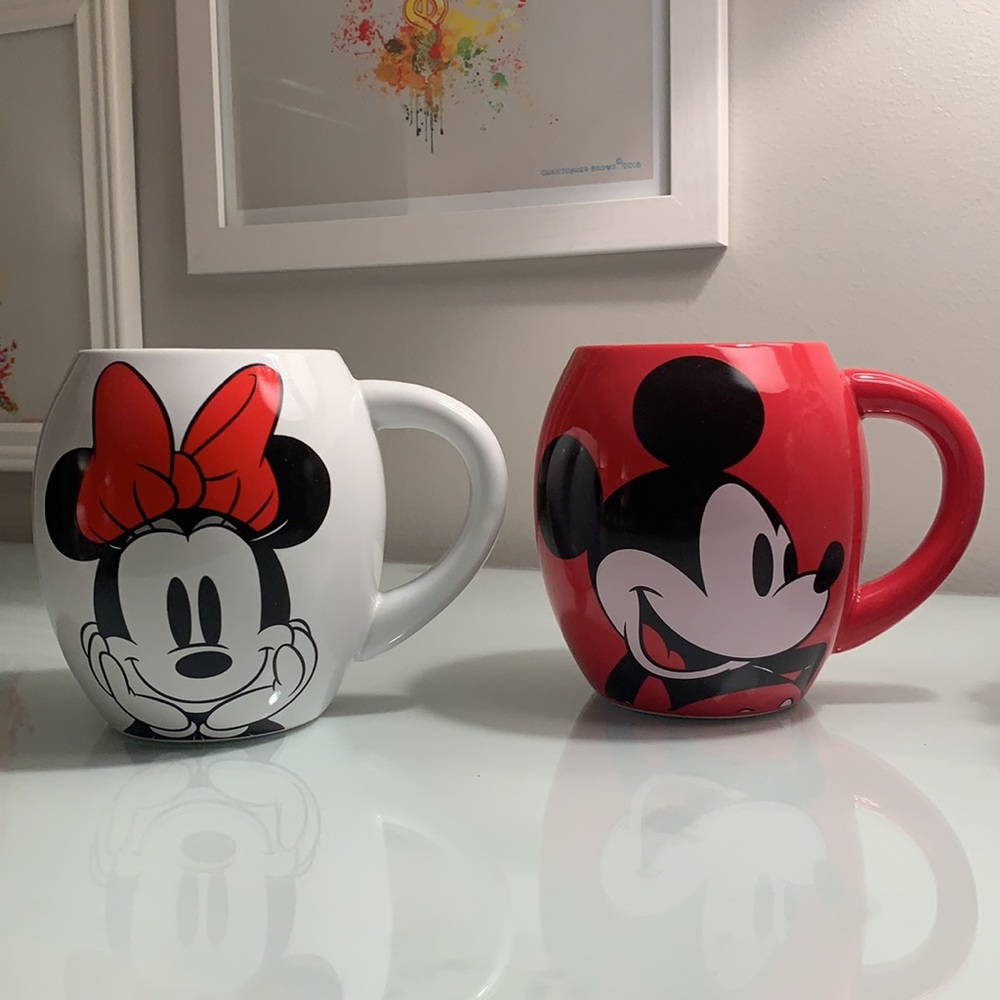 Mugs